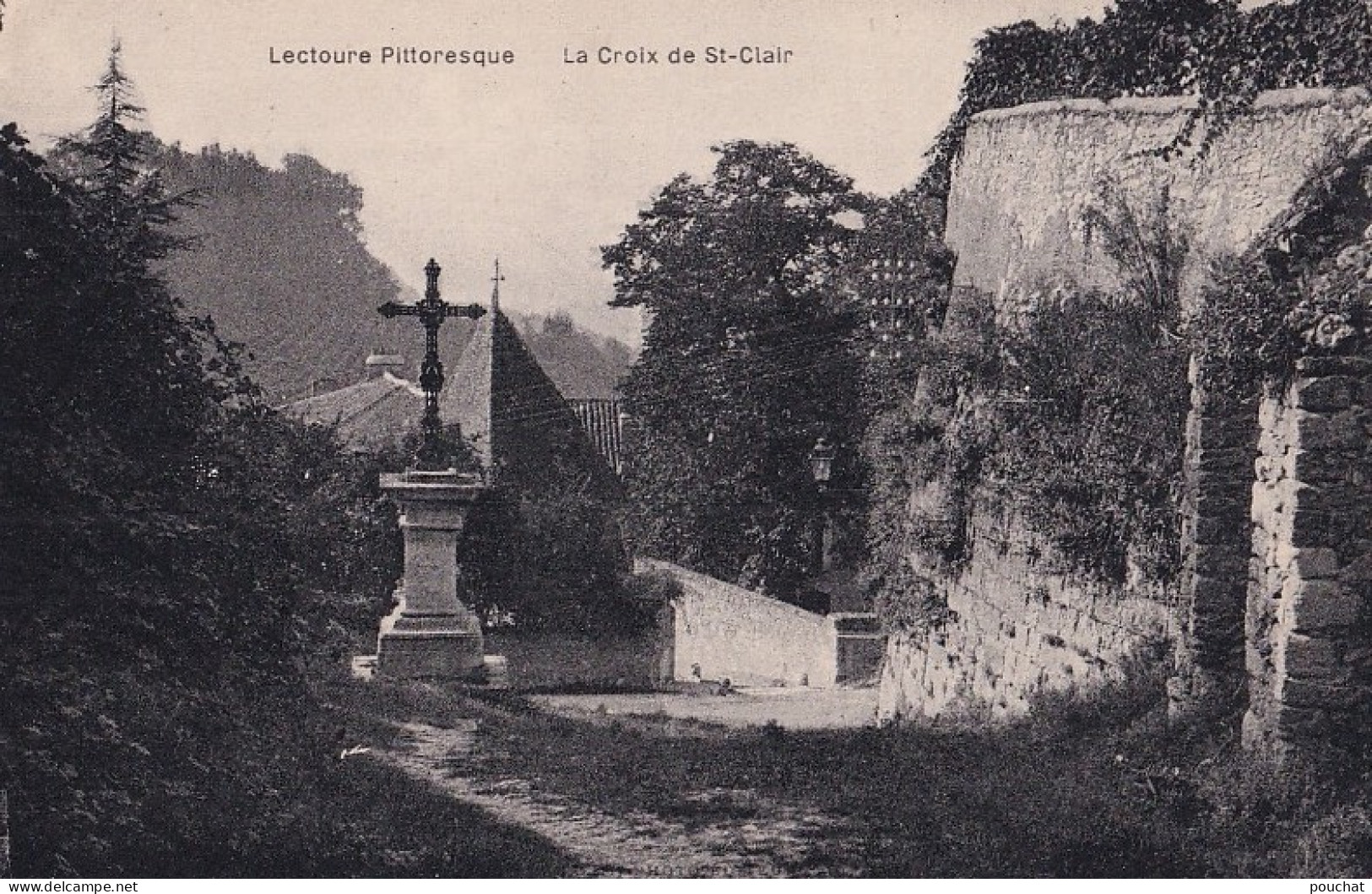 F19-32) LECTOURE PITTORESQUE (GERS) LA CROIX DE  ST - CLAIR - ( 2 SCANS ) - Lectoure