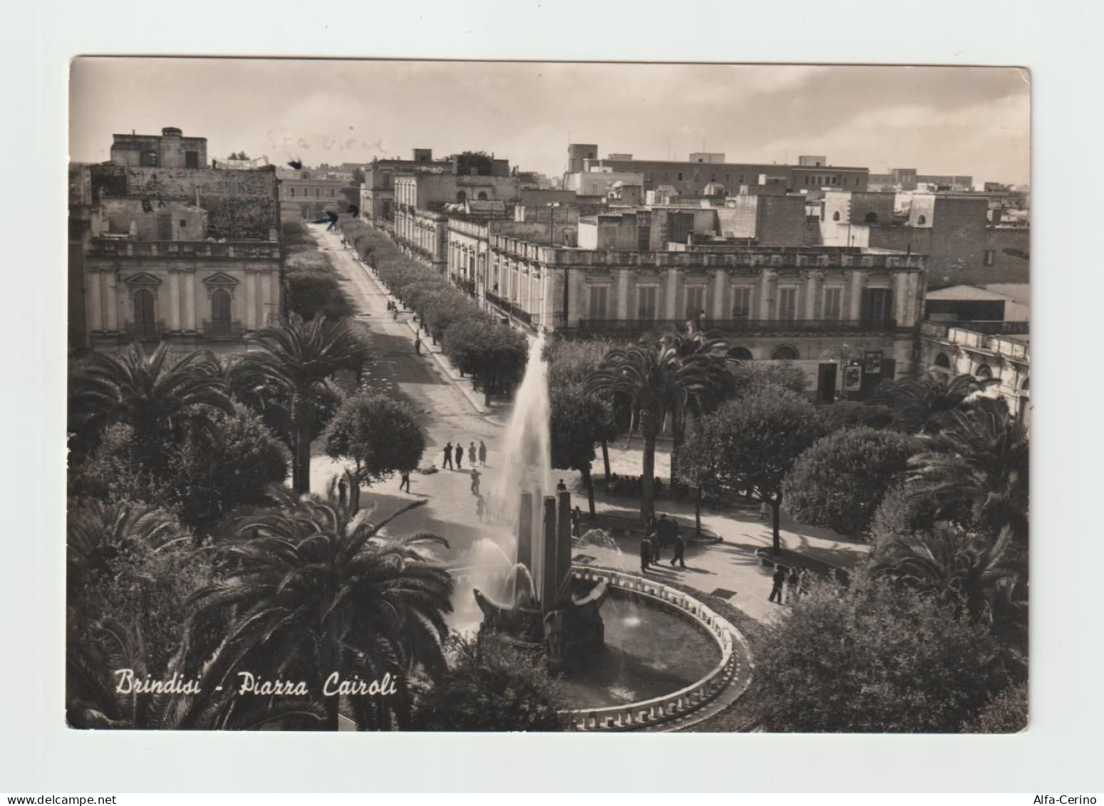 BRINDISI:  PIAZZA  CAIROLI  -  FOTO  -  FG - Brindisi