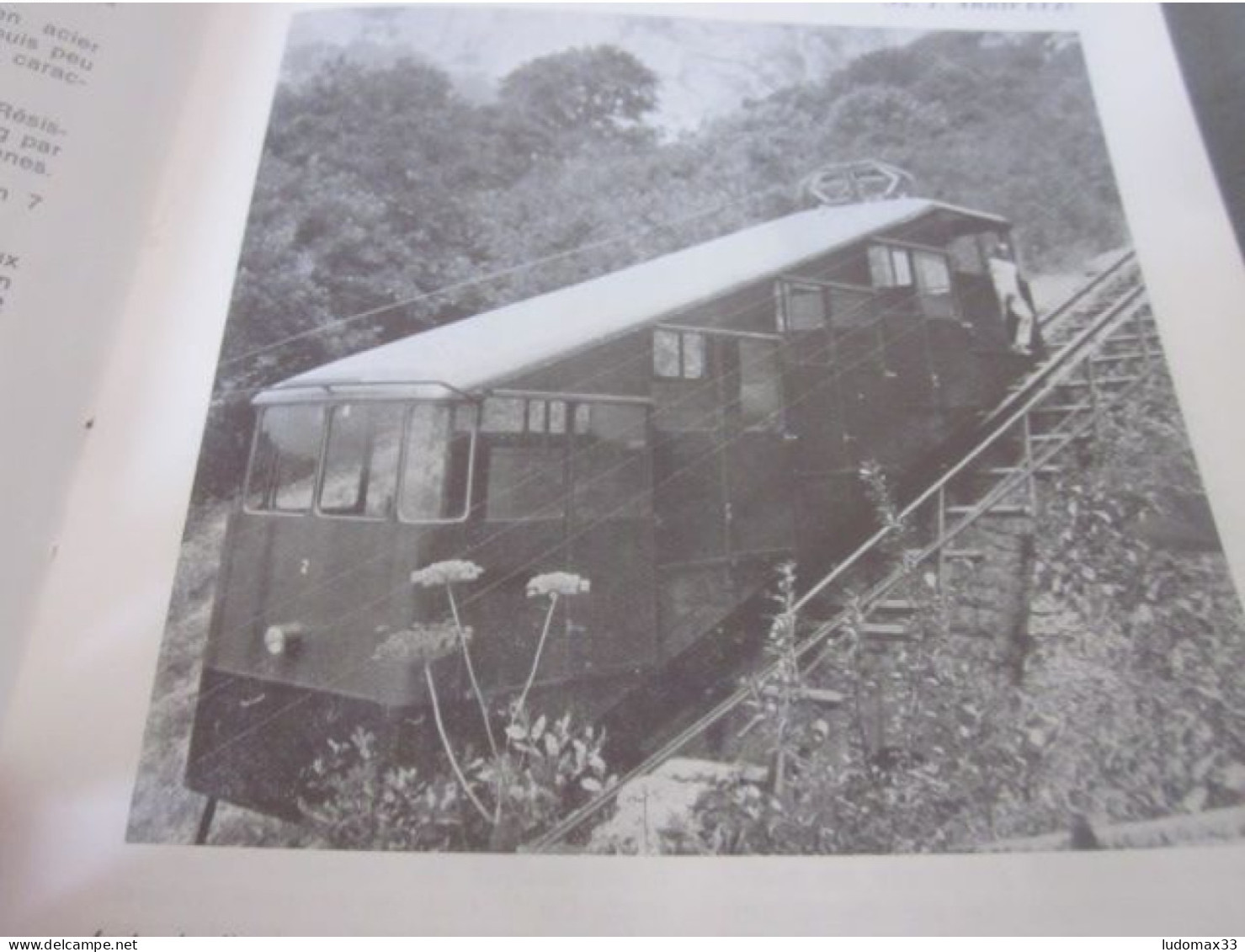 chemins de fer ,tramway d'Ecully,funiculaire de st hilaire,metro de glasgow,