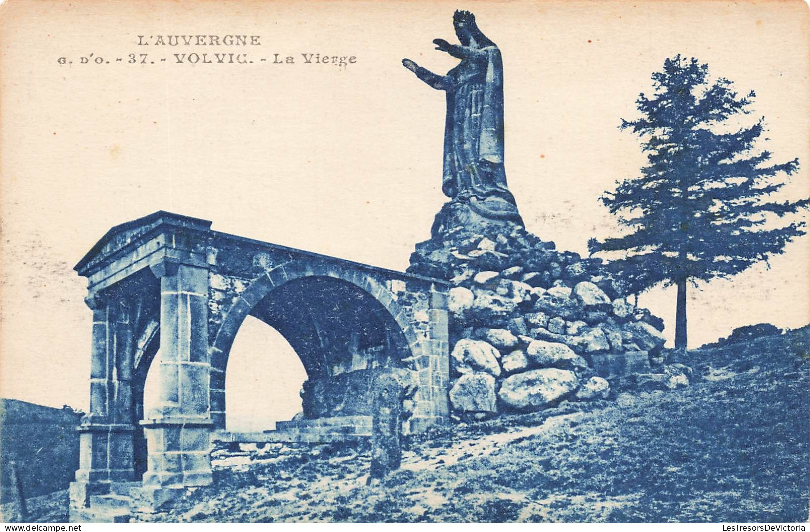 FRANCE - L'Auvergne - Volvic - Vue Sur La Vierge - Vue Sur La Statue - Vue Générale - Carte Postale Ancienne - Volvic