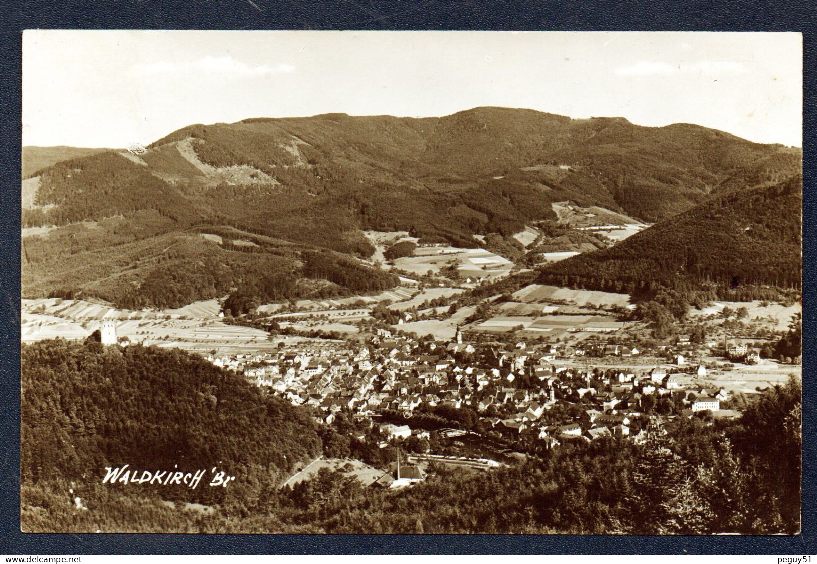 Waldkirch I.Br. Vue Aérienne Avec L'église Catholique Sainte-Marguerite. 1933 - Waldkirch