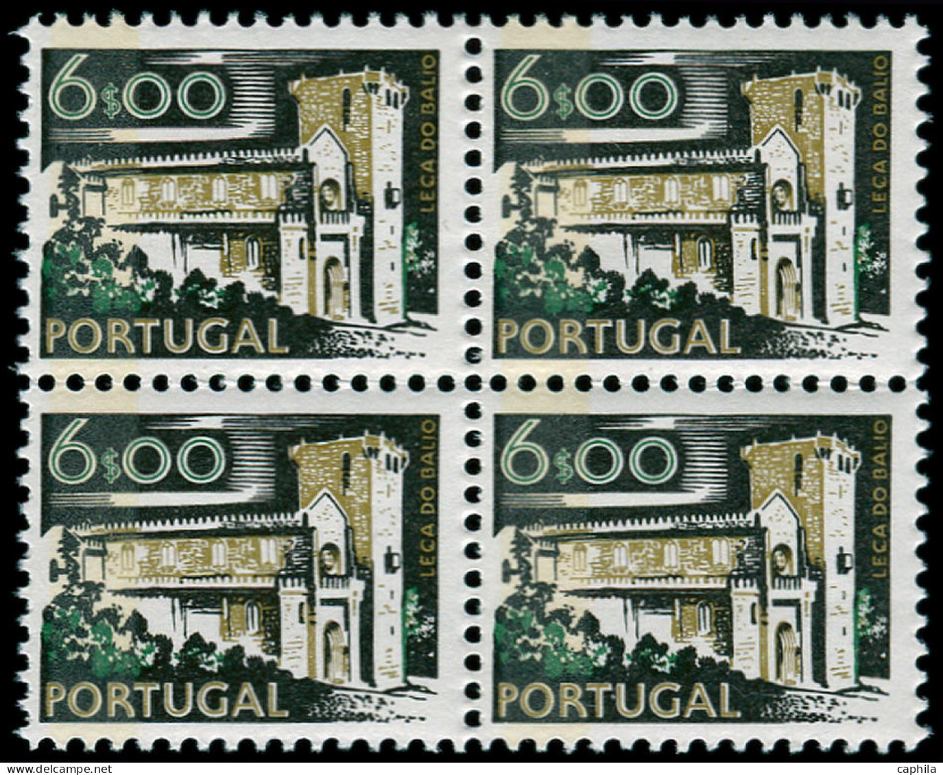 PORTUGAL Poste ** - 1126a, Bloc De 4 Avec Bande De Phospho - Cote: 140 - Unused Stamps