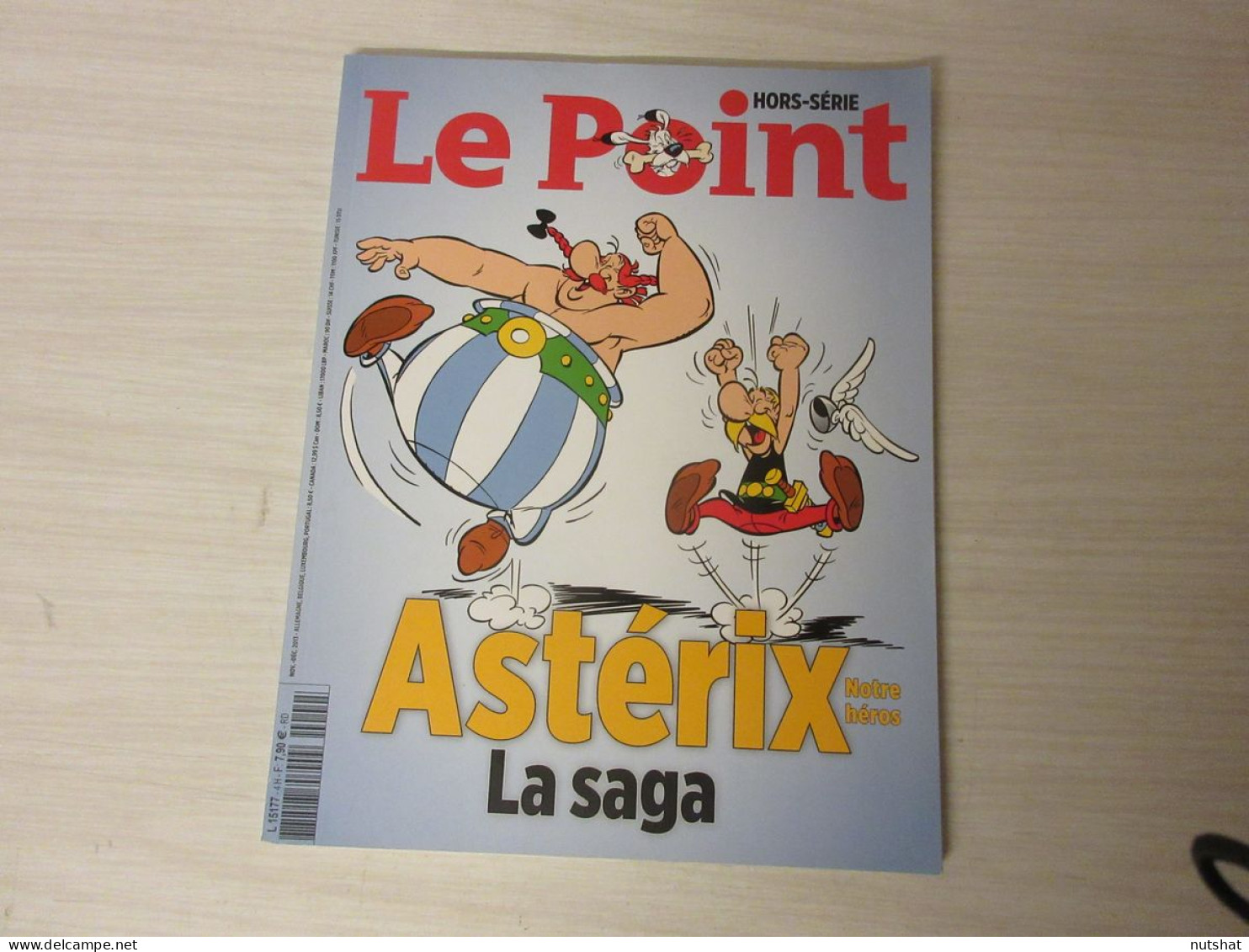 BD ASTERIX HORS SERIE Le POINT ASTERIX LA SAGA 2013 106 Pages.                   - Asterix