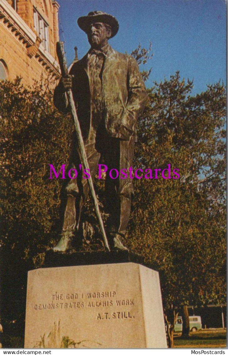 America Postcard - Andrew Still Monument, Kirksville, Missouri   DZ40 - Sonstige & Ohne Zuordnung