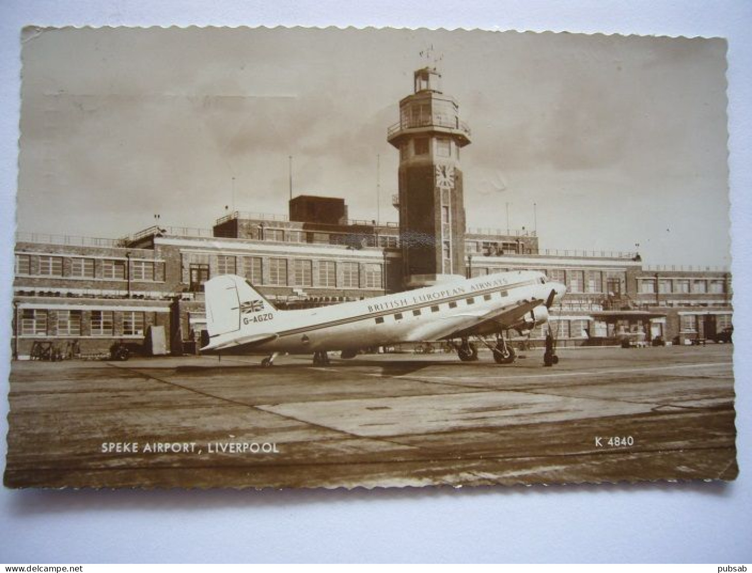 Avion / Airplane / BEA - BRITISH EUROPEAN AIRWAYS / Douglas DC-3 / Seen At Speke Airport, Liverpool - 1946-....: Moderne