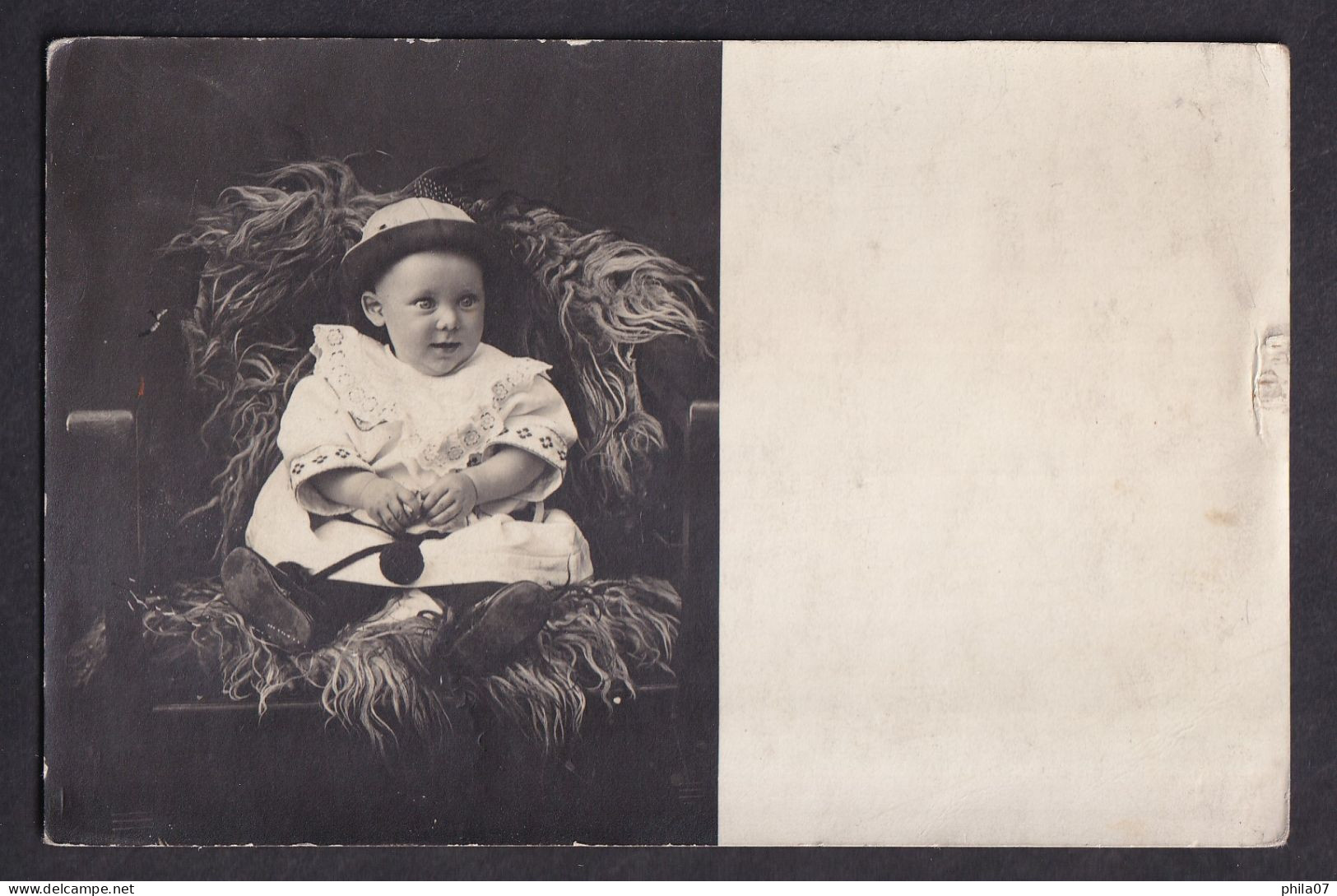 Portrait Of Boy - Photo / Postcard Circulated, 2 Scans - Portraits