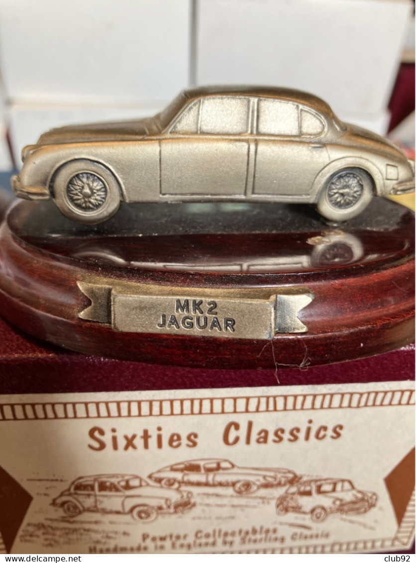 EXEMPLAIRE NEUF !!! La  MK2 JAGUAR Est Une Voiture De Sport Des Années 1950 Produite Par La Marque Suivant La MK1  La Ja - Beperkte Oplage En Curiosa - Alle Merken