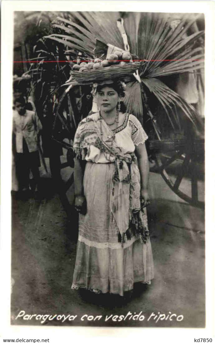 Paraquaya Con Vestido Tipico - Paraguay