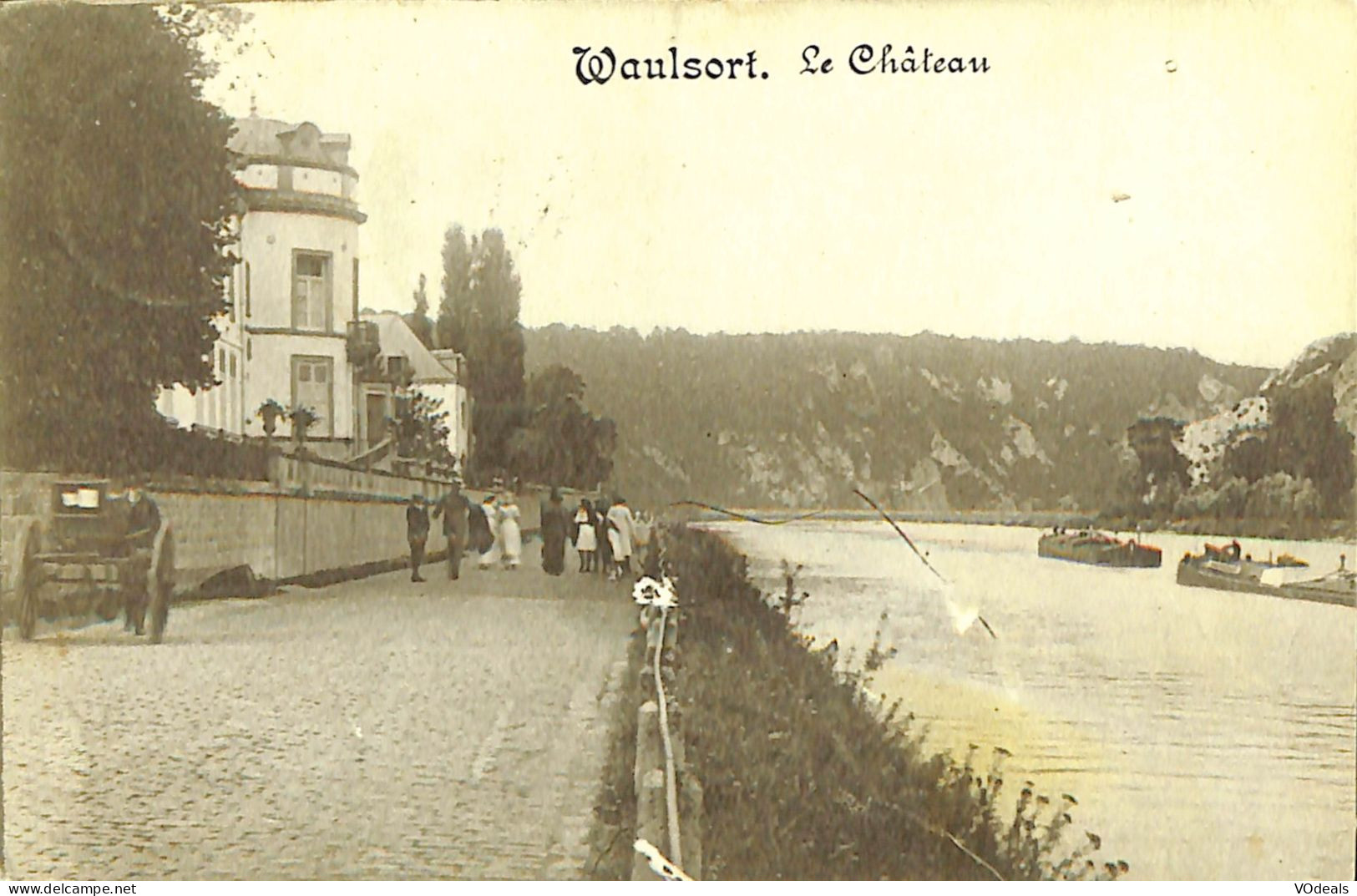 Belgique - Namur - Waulsort - Le Château - Hastiere