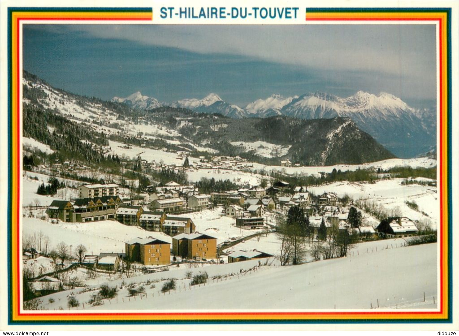 38 - Saint Hilaire Du Touvet - Vue Générale - Au Fond Le Massif Des Bauges - CPM - Carte Neuve - Voir Scans Recto-Verso - Saint-Hilaire-du-Touvet