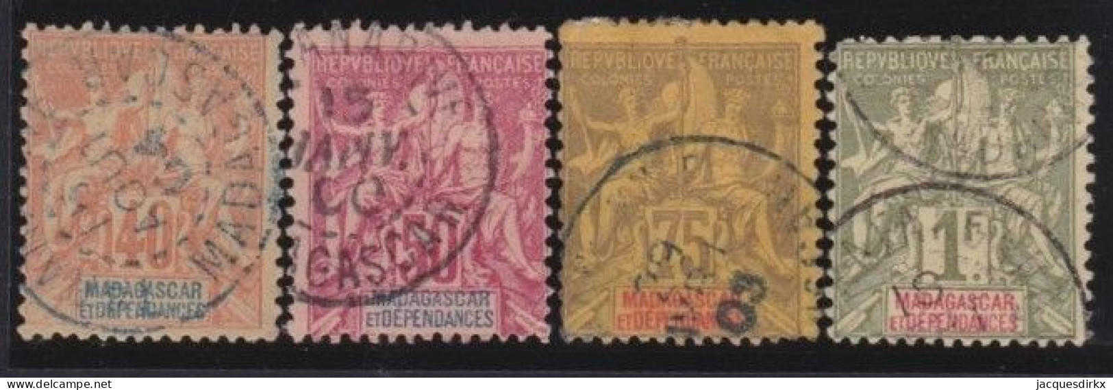 Madagascar   .  Y&T   .    4 Timbres    .      O     .      Oblitéré - Used Stamps