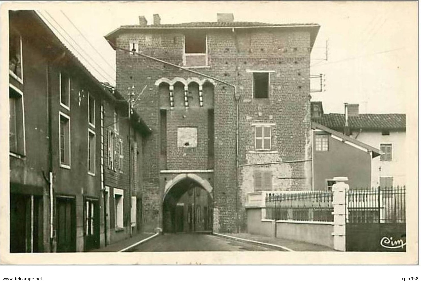 01.CHATILLON SUR CHALARONNE.PORTE DU VILLARS.CPSM - Châtillon-sur-Chalaronne