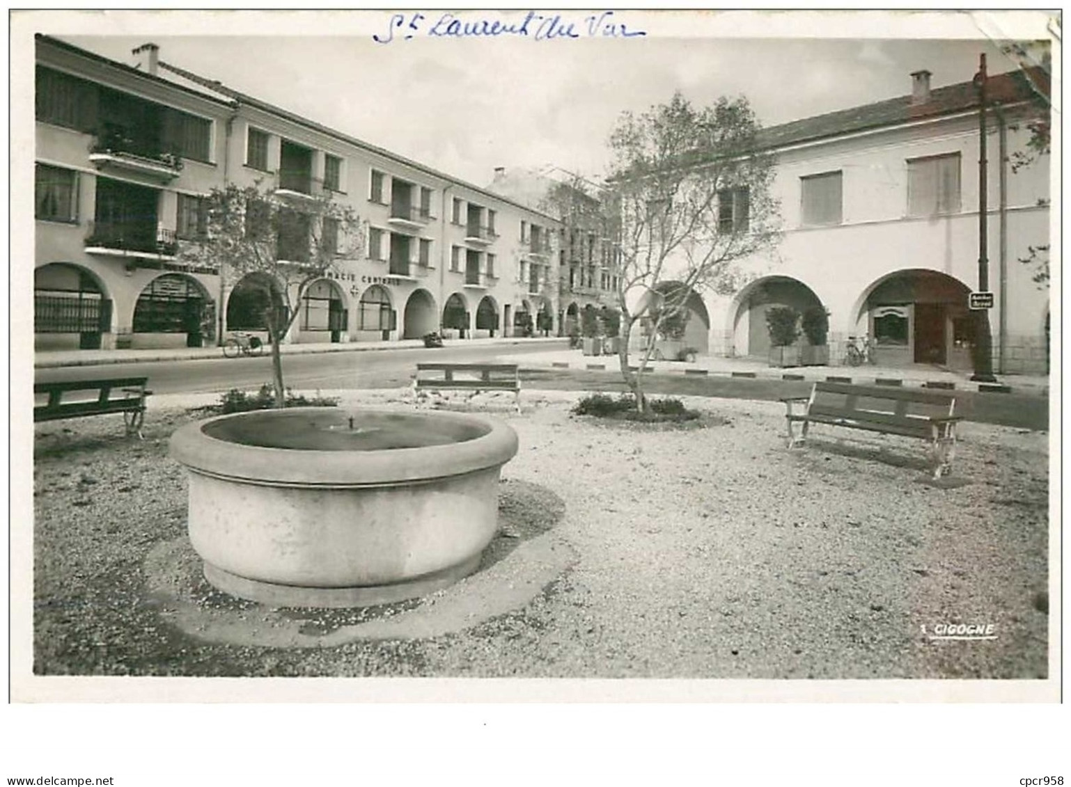 06.SAINT LAURENT DU VAR.n°13866.EN COIN DU NOUVEAU VILLAGE.CPSM - Saint-Laurent-du-Var