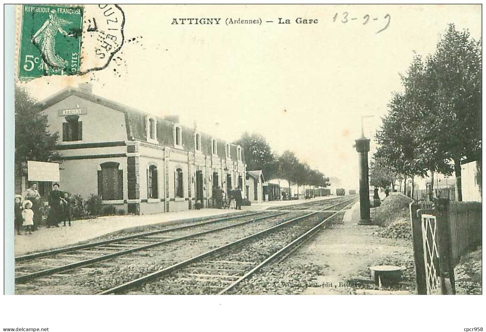 08 . N°35778.attigny.la Gare - Attigny