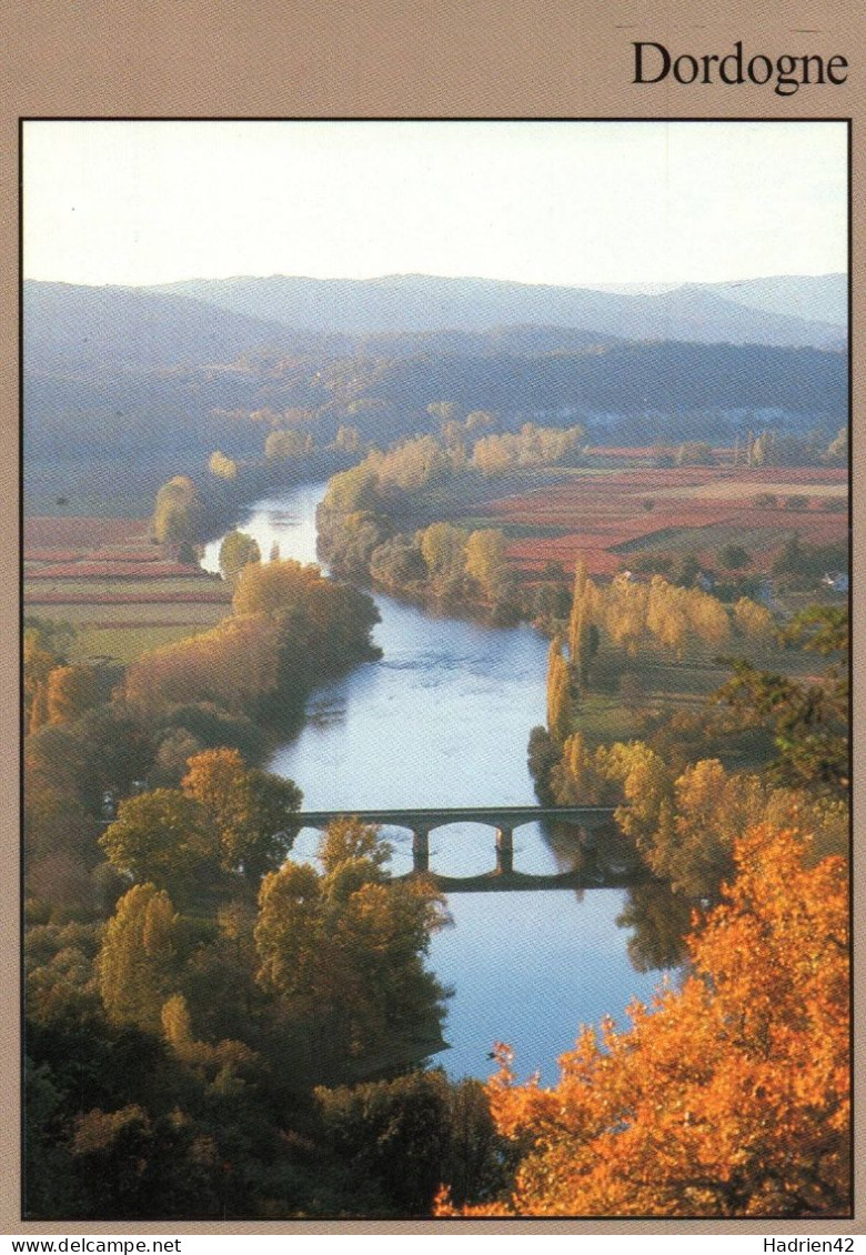 RECTO/VERSO - CPM - DOMME - LA VALLEE DE LA DORDOGNE - PONT DE DOMME - Domme