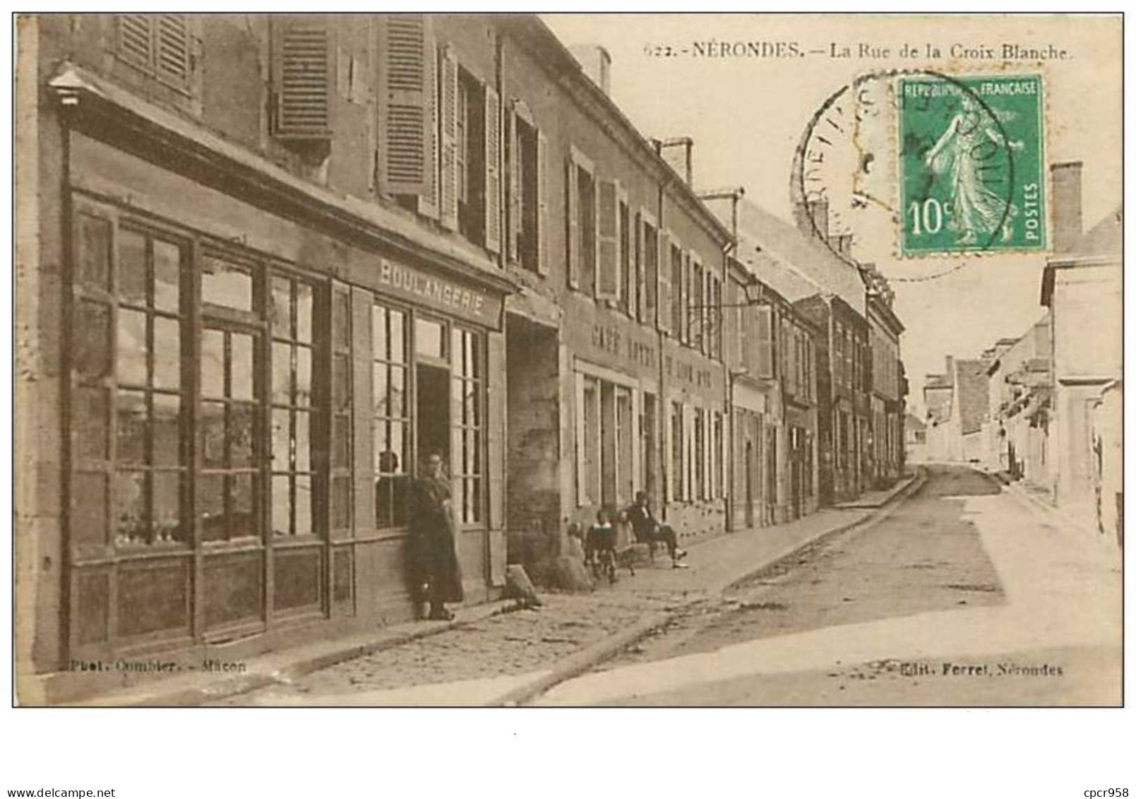 18.NERONDES.n°4594.LA RUE DE LA CROIX BLANCHE.BOULANGERIE.CAFE HOTEL - Nérondes