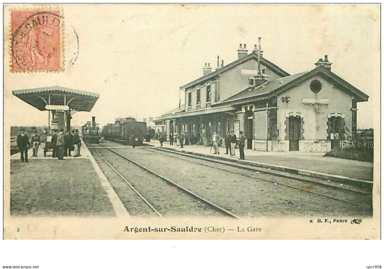 18.ARGENT SUR SAULDRE.n°27578.LA GARE.TRAIN - Argent-sur-Sauldre