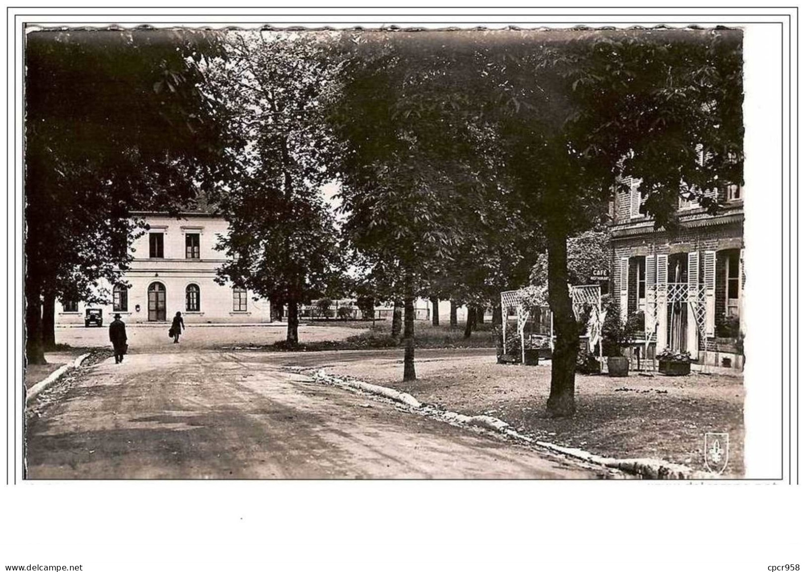 28.BONNEVAL.AVENUE DE LA GARE.CPSM - Bonneval