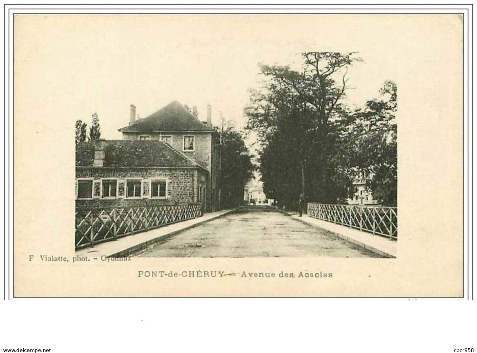 38.PONT DE CHERUY.AVENUE DES ACACIAS - Pont-de-Chéruy