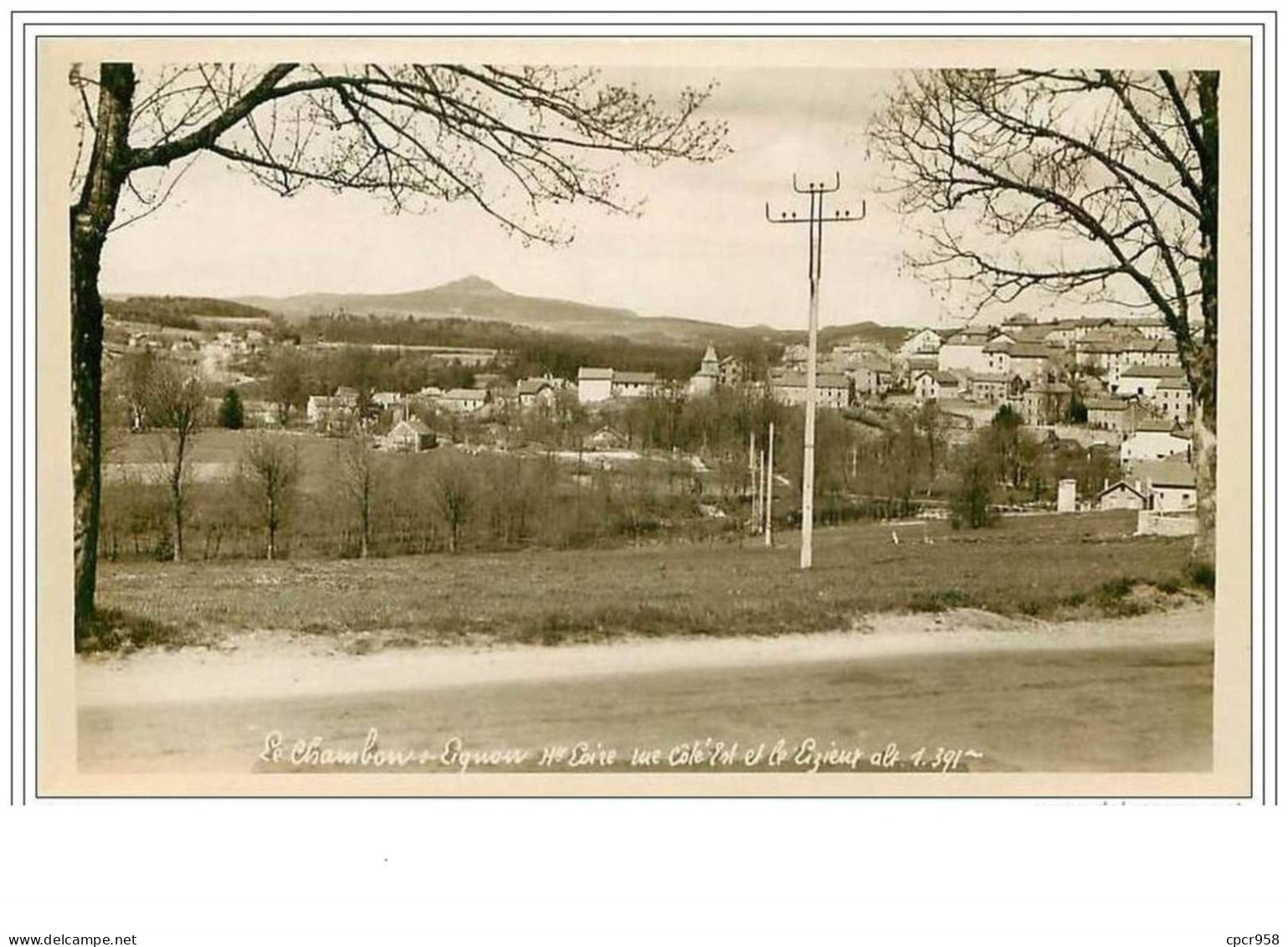 43.LE CHAMBON-LIGNON.VUE COTE EST ET LE LIZIEUX.CPSM - Le Chambon-sur-Lignon