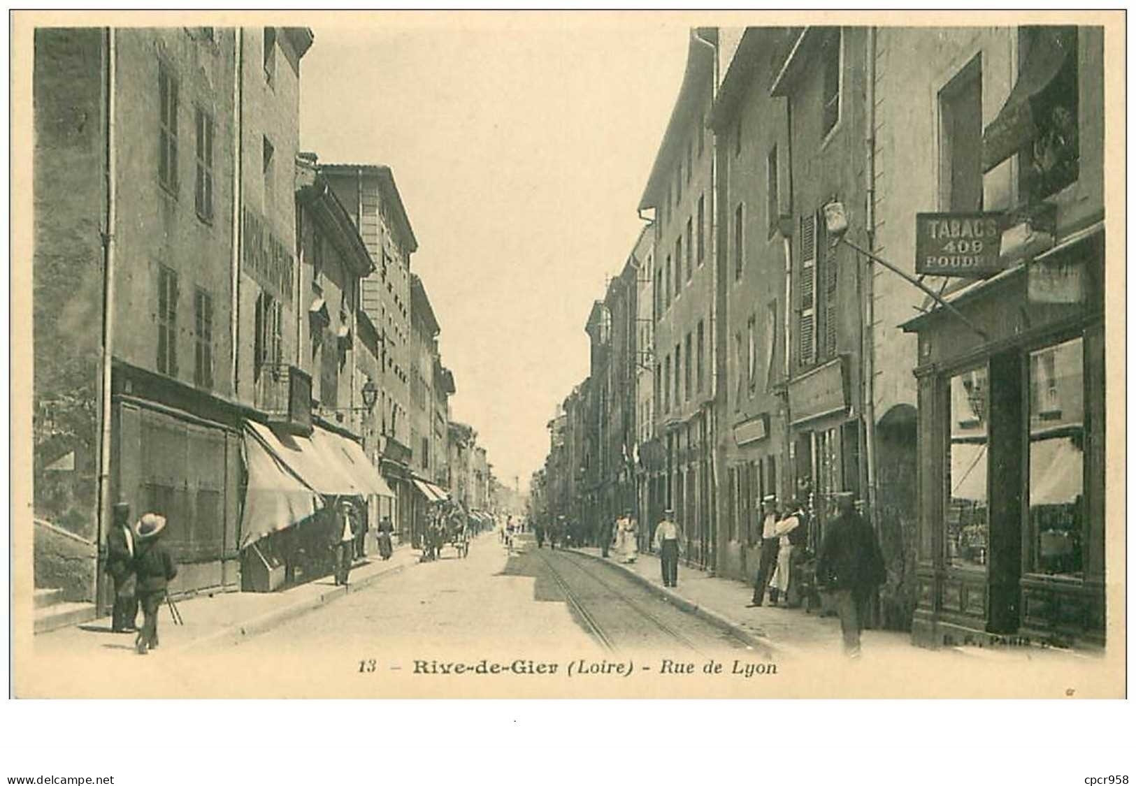 42. N°37232 . Rive De Gier . Rue De Lyon - Rive De Gier