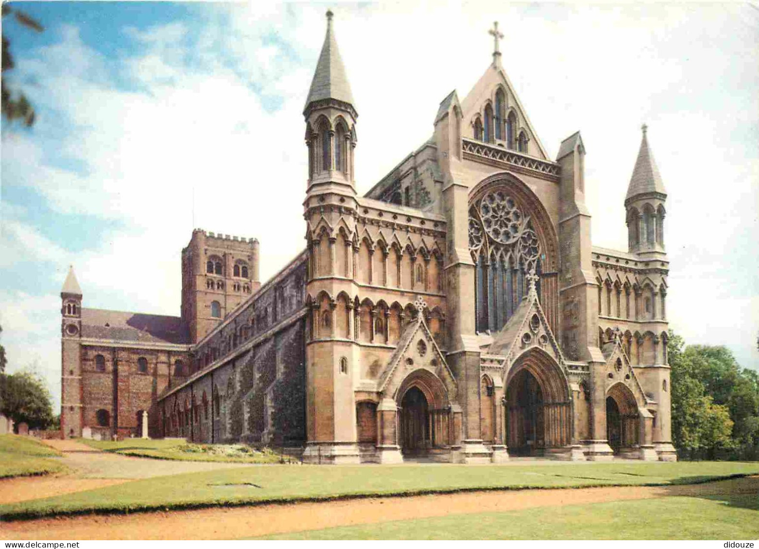 Angleterre - St Alban Abbey From The North West - Hertfordshire - England - Royaume Uni - UK - United Kingdom - CPM - Ca - Hertfordshire