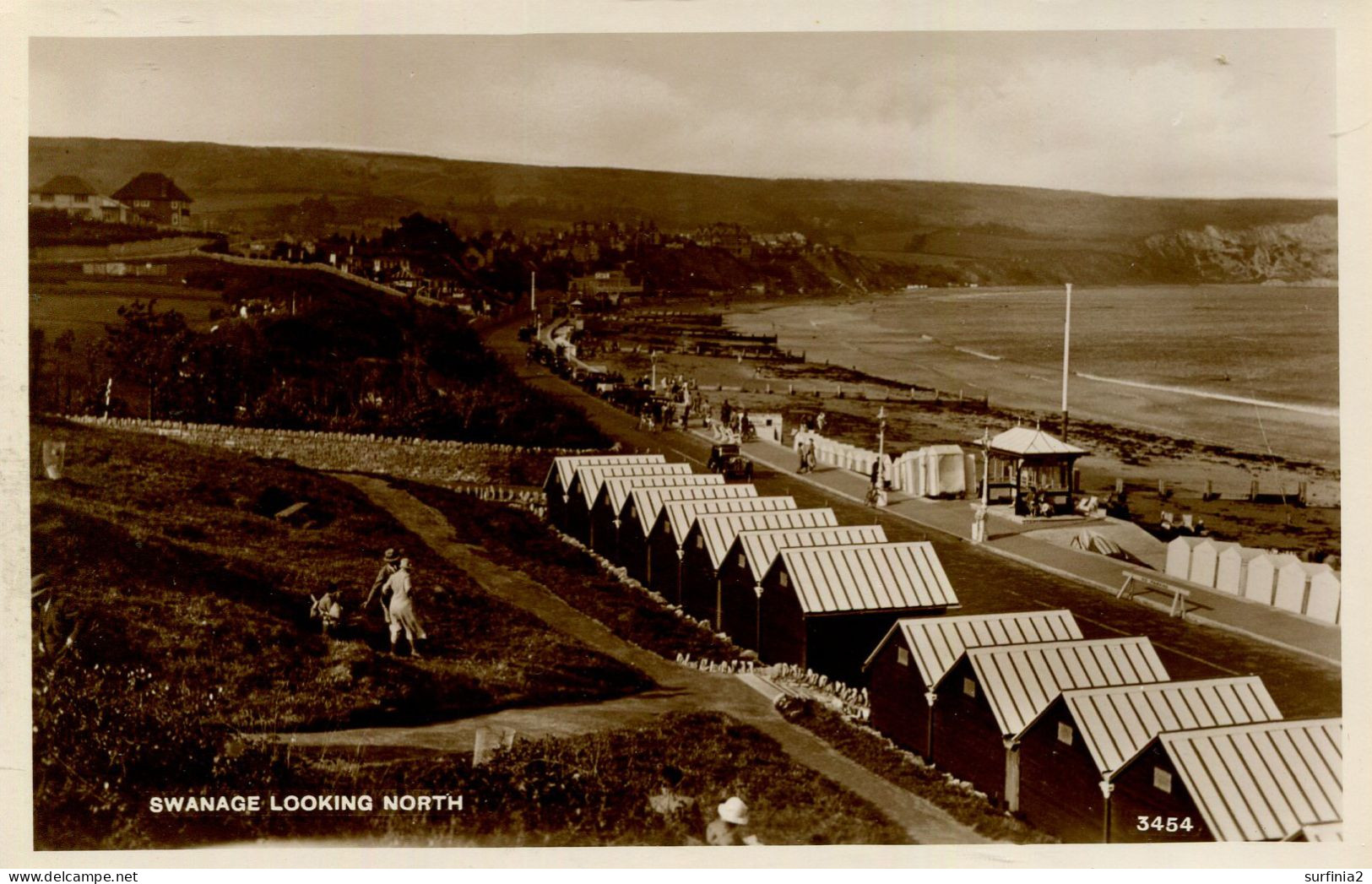 DORSET - SWANAGE LOOKING NORTH RP  Do1128 - Swanage