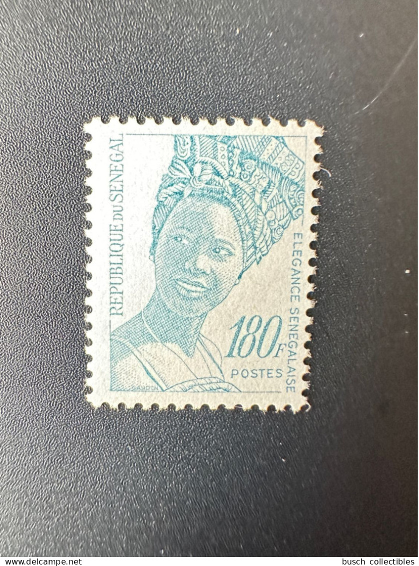 Sénégal 1991 Mi. 1124 180 F Elegance Sénégalaise Senegalesische Schönheit Série Courante - Sénégal (1960-...)