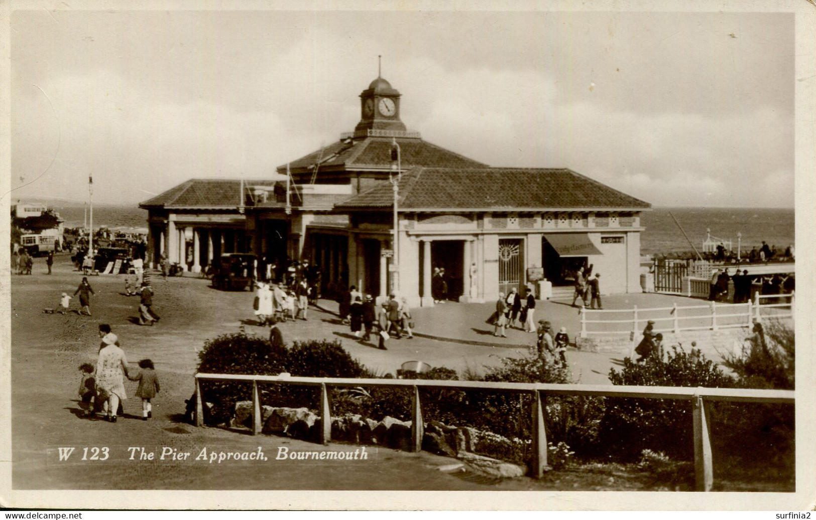 DORSET - BOURNEMOUTH - THE PIER APPROACH RP  Do1137 - Bournemouth (until 1972)