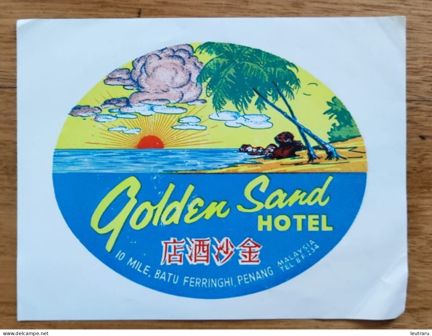 Malaysia Golden Sand Hotel Label Etiquette Valise - Hotel Labels