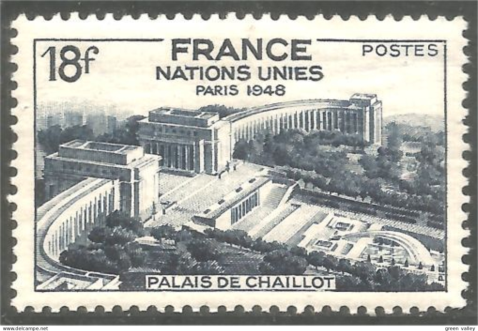 338 France Yv 819 United Nations Unies Palais Chaillot 18f MNH ** Neuf SC (819-1c) - UNO