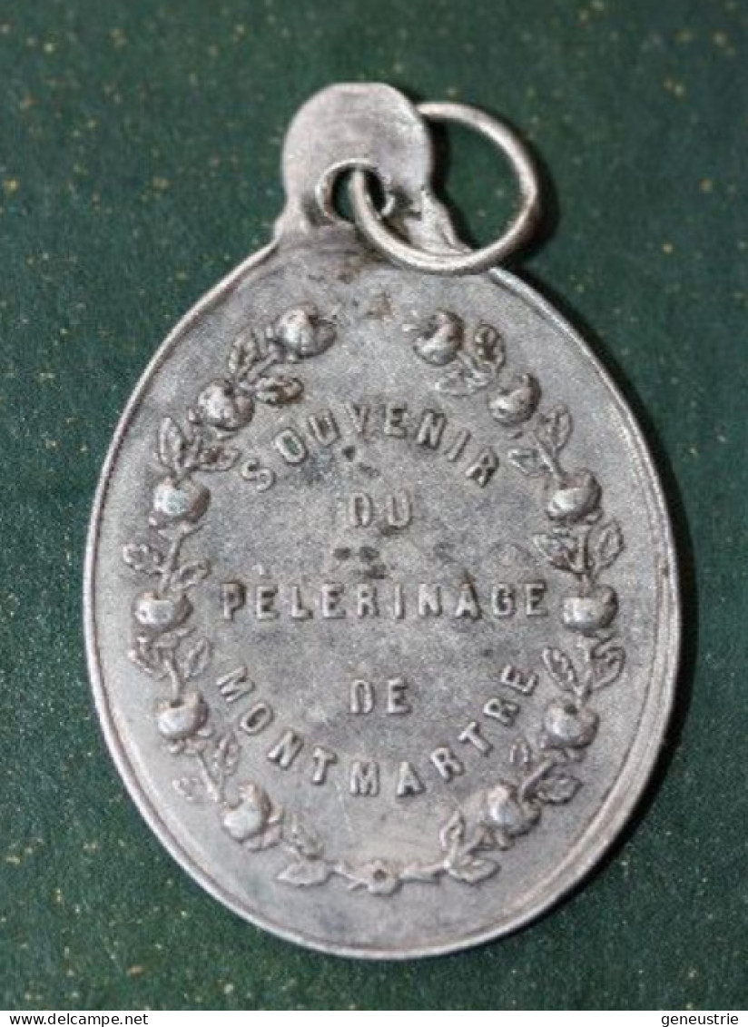Pendentif Médaille Religieuse Argent 800 "Souvenir Du Pélerinage De Montmartre - Paris" Religious Medal - Religión & Esoterismo