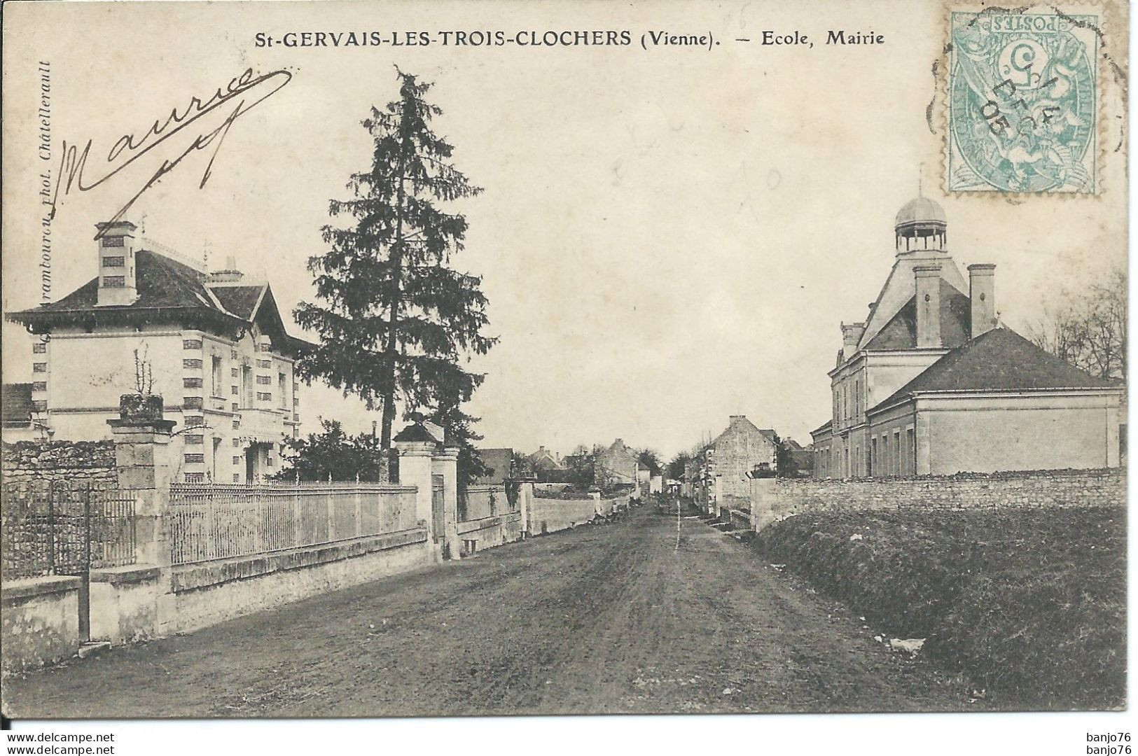 Saint-Gervais-Les-Trois-Clochers (86) - Ecole, Mairie - Saint Gervais Les Trois Clochers