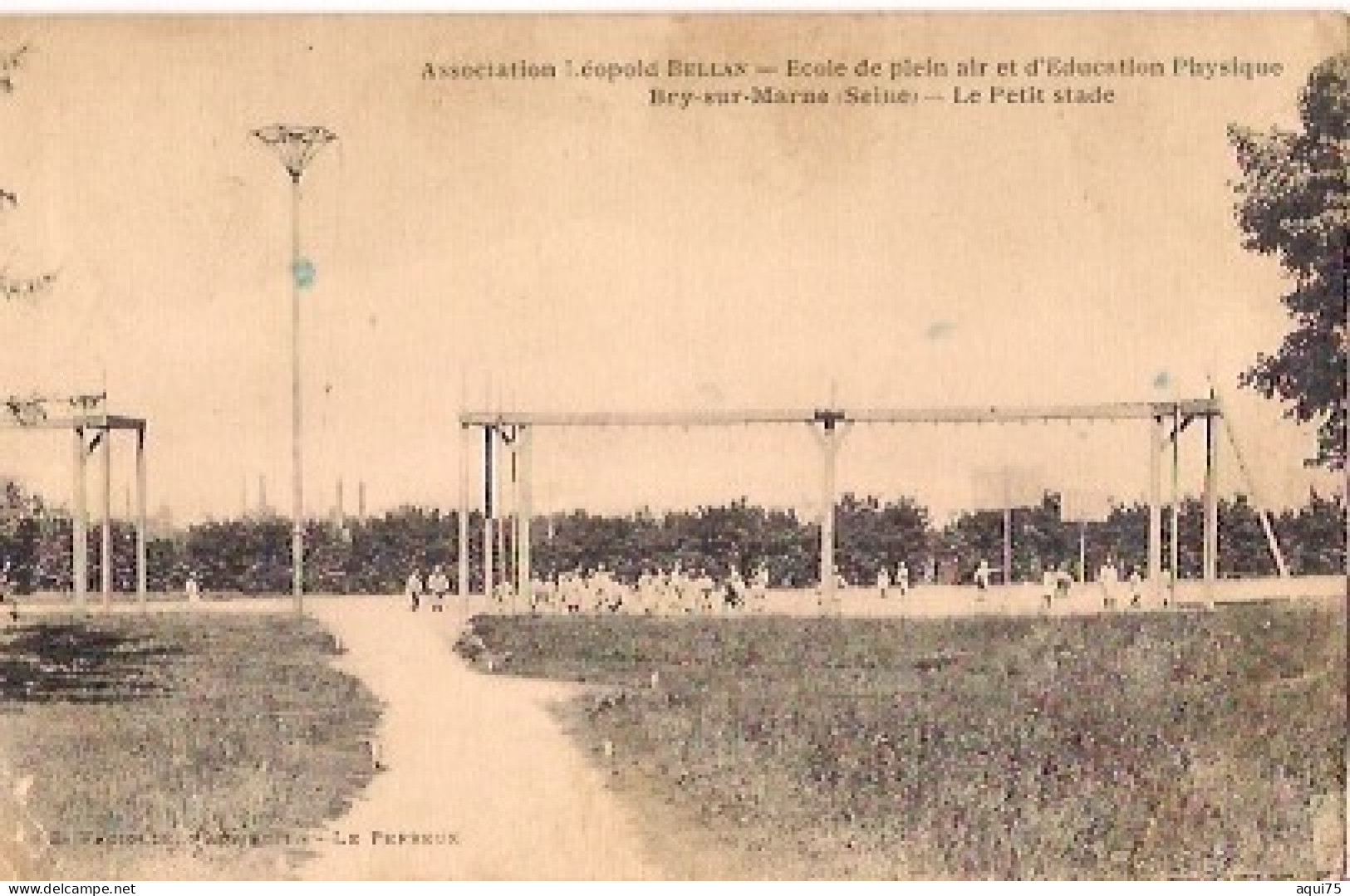 ASSOCIATION LÉOPOD BELLAN -École De Plein Air Et D'Éducation Physique  Le Petit Stade - Bry Sur Marne