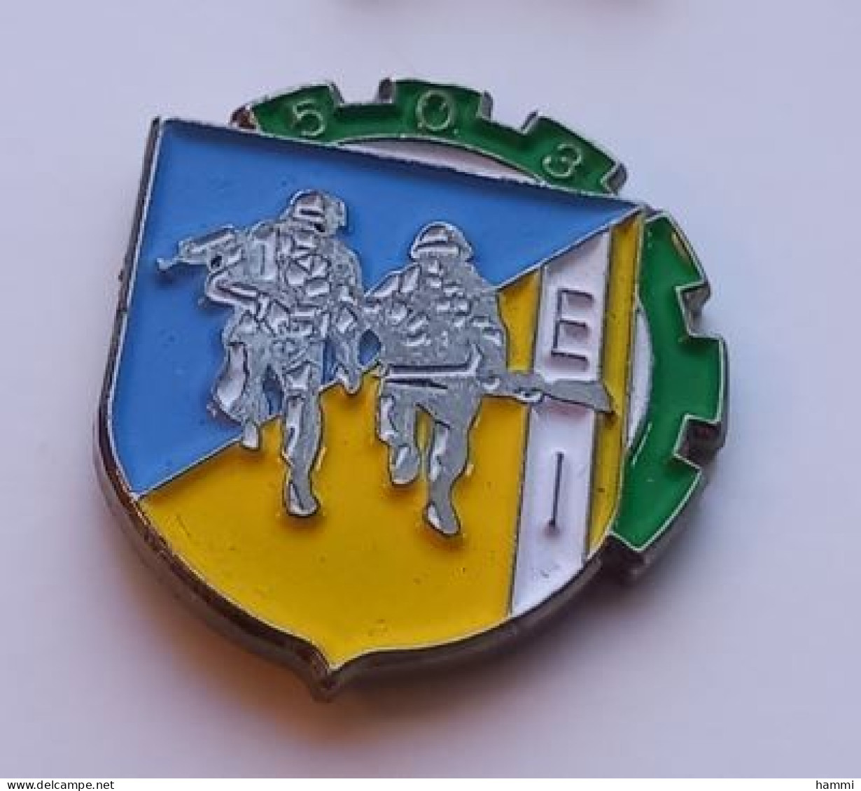 M70 Pin's Armée Militaire 503e Régiment Du Train Nîmes-Garons Gard Achat Immédiat - Militaria