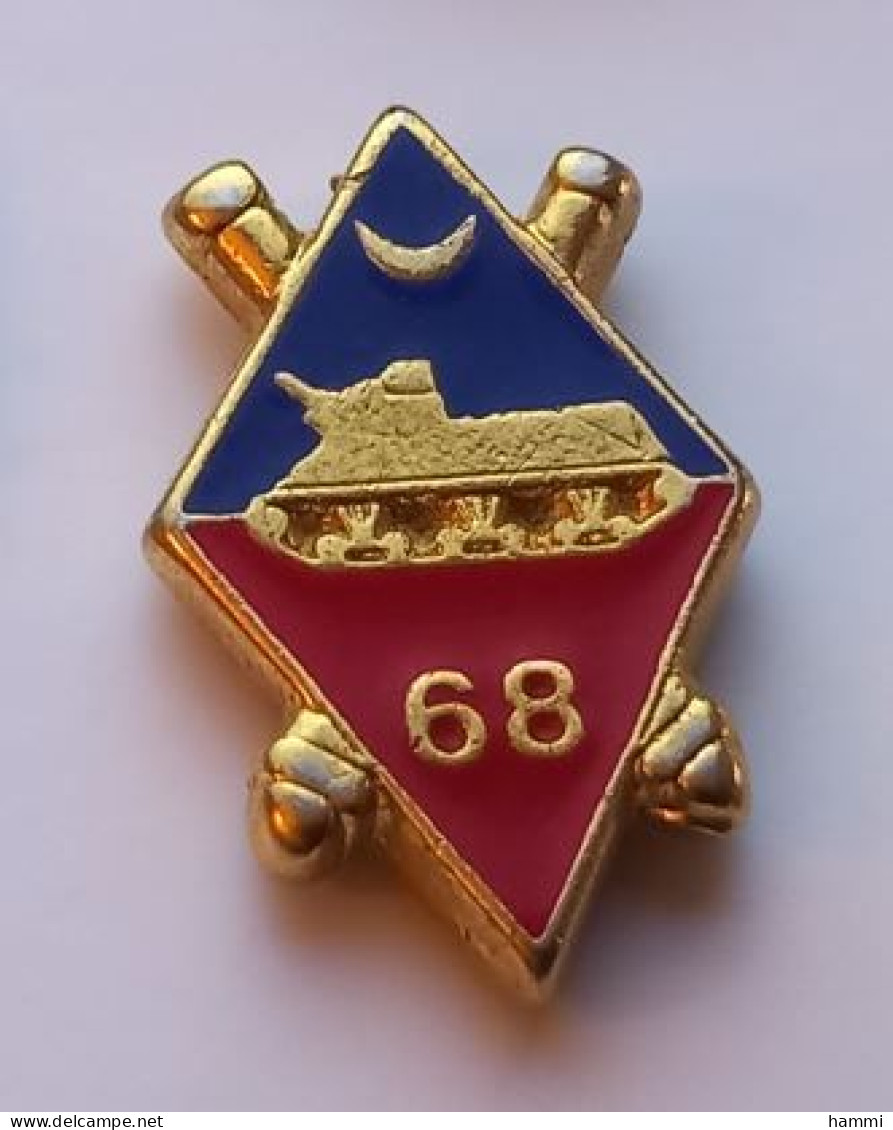 M73 Pin's Armée Militaire 68 RAA Régiment Artillerie Afrique Char Tank Achat Immédiat - Armee