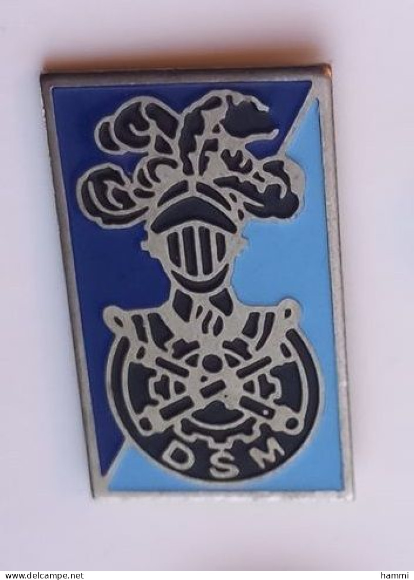 M103 Pin's Armée Militaire DSM Régiment D'artillerie Cuirassier Qualité EGF  Achat Immédiat - Armee