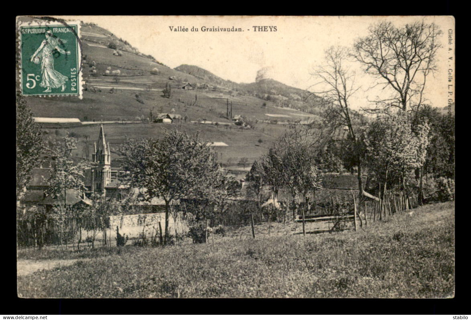 38 - THEYS - VALLEE DU GRAISIVAUDAN - Theys