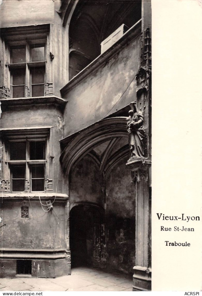 69 Lyon La Rue Saint-JEAN   Traboule    (Scan R/V) N°   3   \OA1041 - Lyon 5