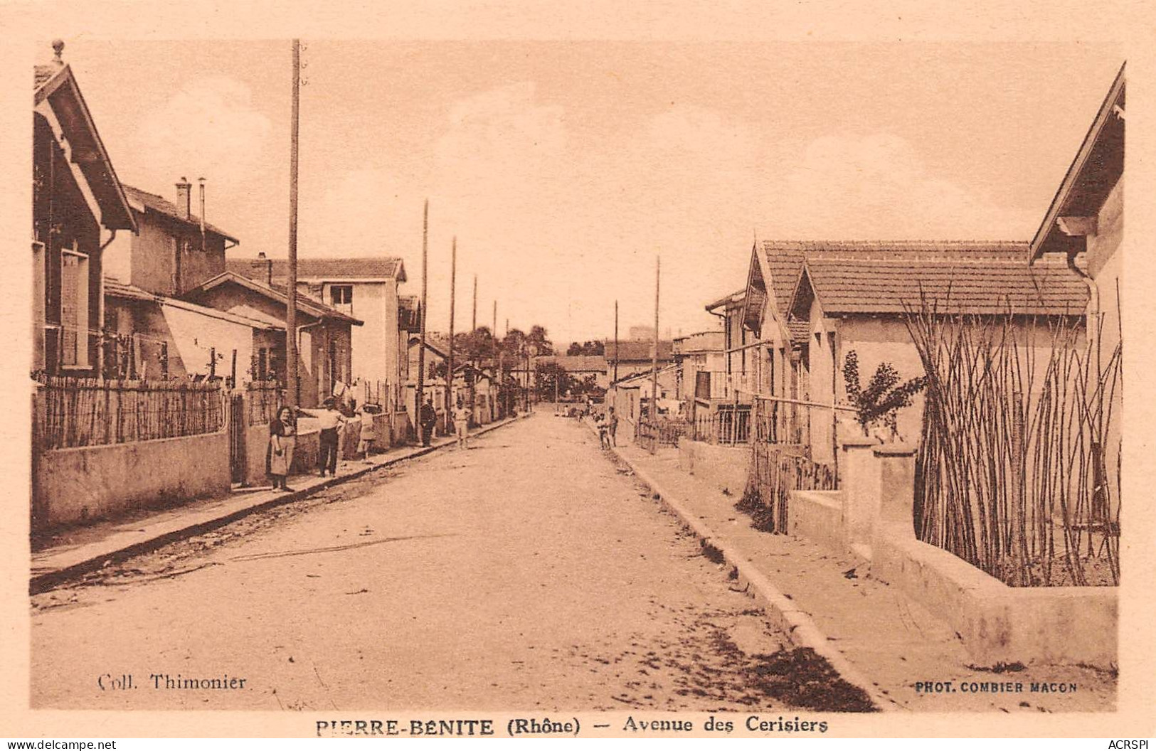 69   Pierre-Bénite  Avenue Des Cerisiers    (Scan R/V) N°   10   \OA1041 - Pierre Benite