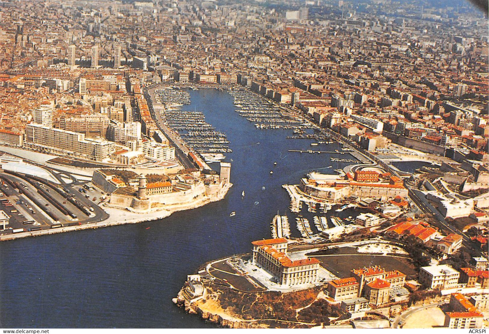 13 MARSEILLE  Vue Aérienne Panoramique D'ensemble (Scan R/V) N°   55   \OA1035 - Vieux Port, Saint Victor, Le Panier