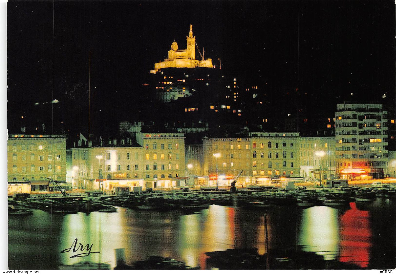 13 MARSEILLE  Le Vieux Port   La Nuit         (Scan R/V) N°   7   \OA1035 - Oude Haven (Vieux Port), Saint Victor, De Panier