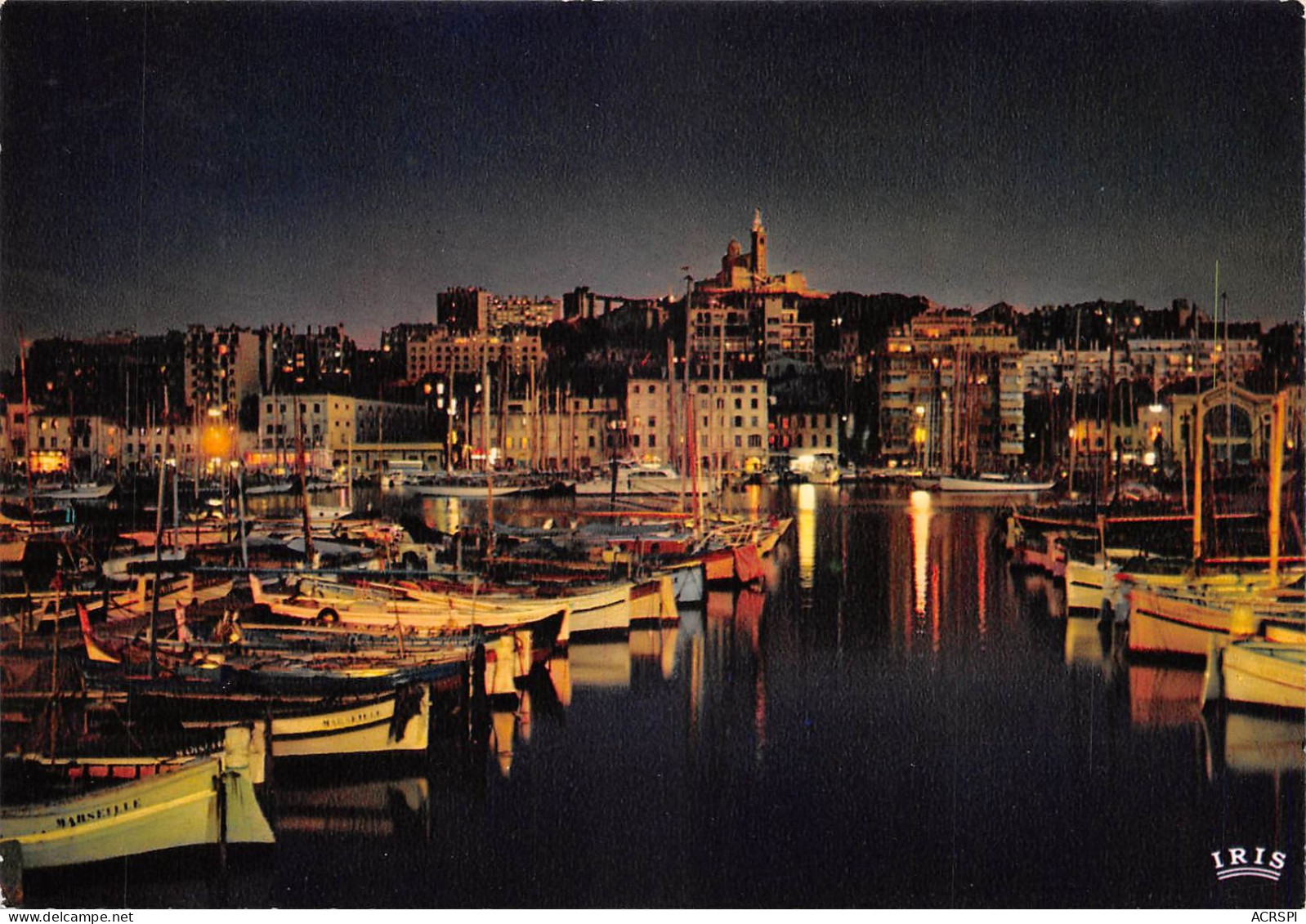 13 MARSEILLE  Le Vieux Port La Nuit By Night   (Scan R/V) N°   41   \OA1035 - Vieux Port, Saint Victor, Le Panier