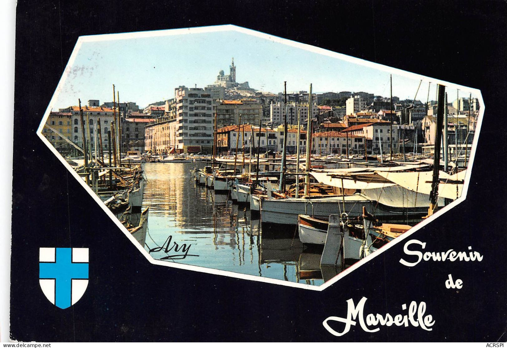 13 MARSEILLE  Souvenir   (Scan R/V) N°   45   \OA1035 - Vieux Port, Saint Victor, Le Panier