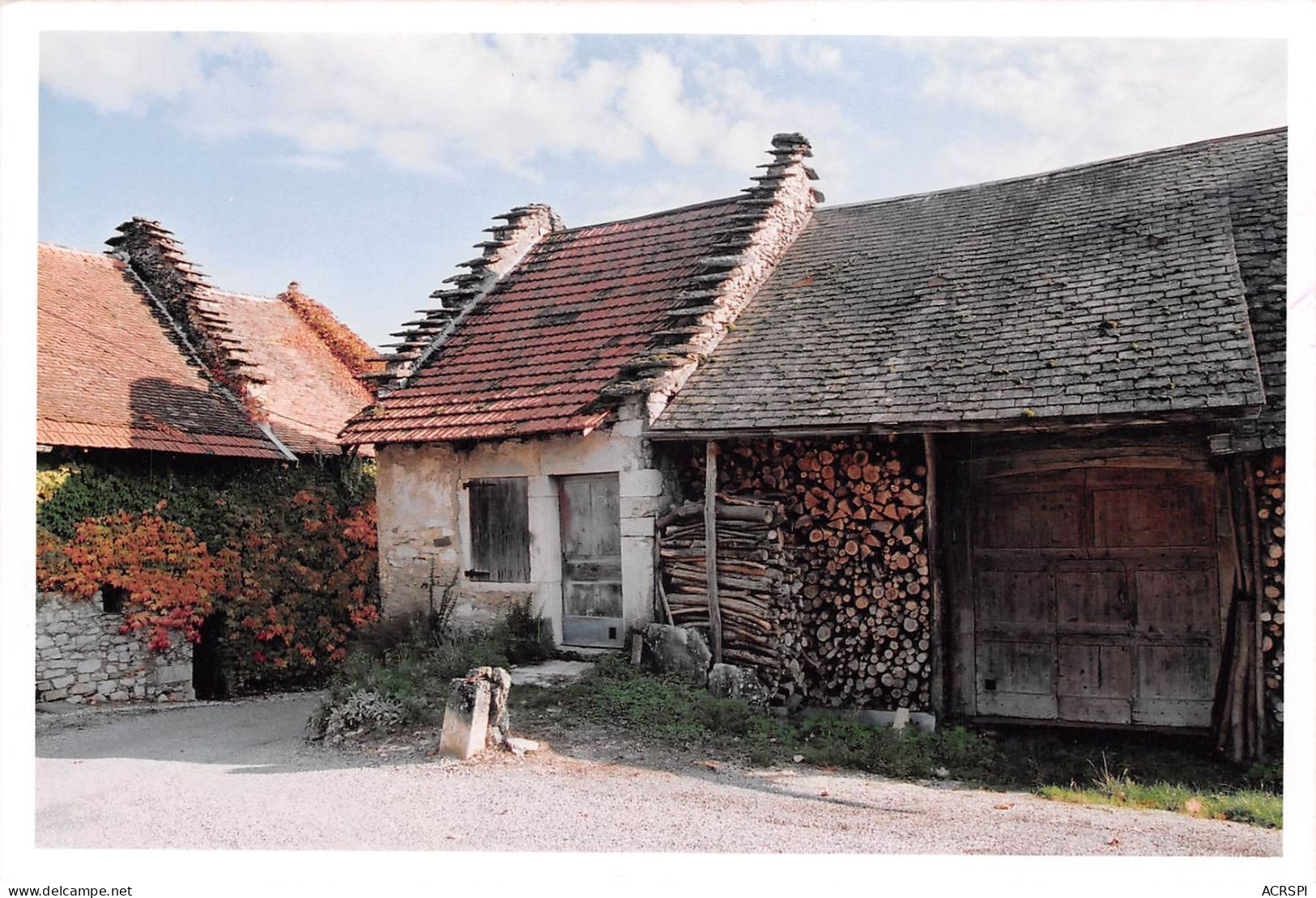 01 BOGNENS Maison Bugiste En Lauzes       (Scan R/V) N°   11   \OA1048 - Oyonnax