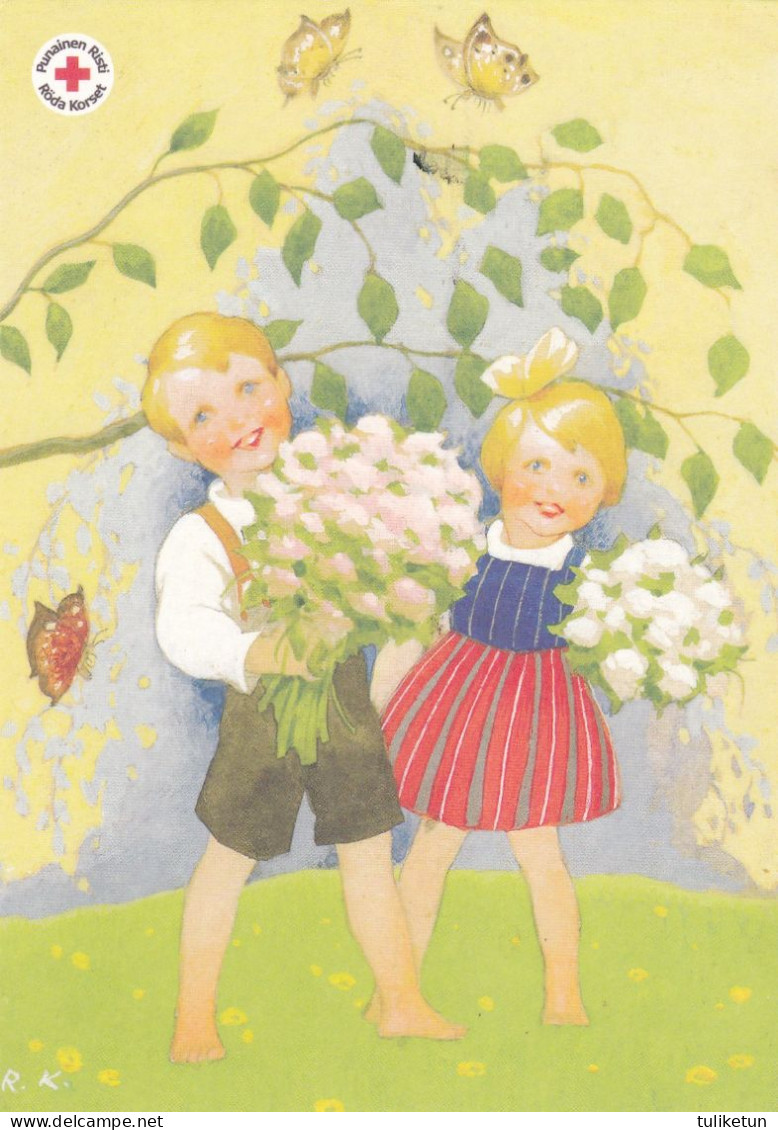 Postal Stationery - Boy And Girl Holding Flowers - Happy Valentine's Day - Red Cross 2022 - Suomi Finland - Postage Paid - Postal Stationery