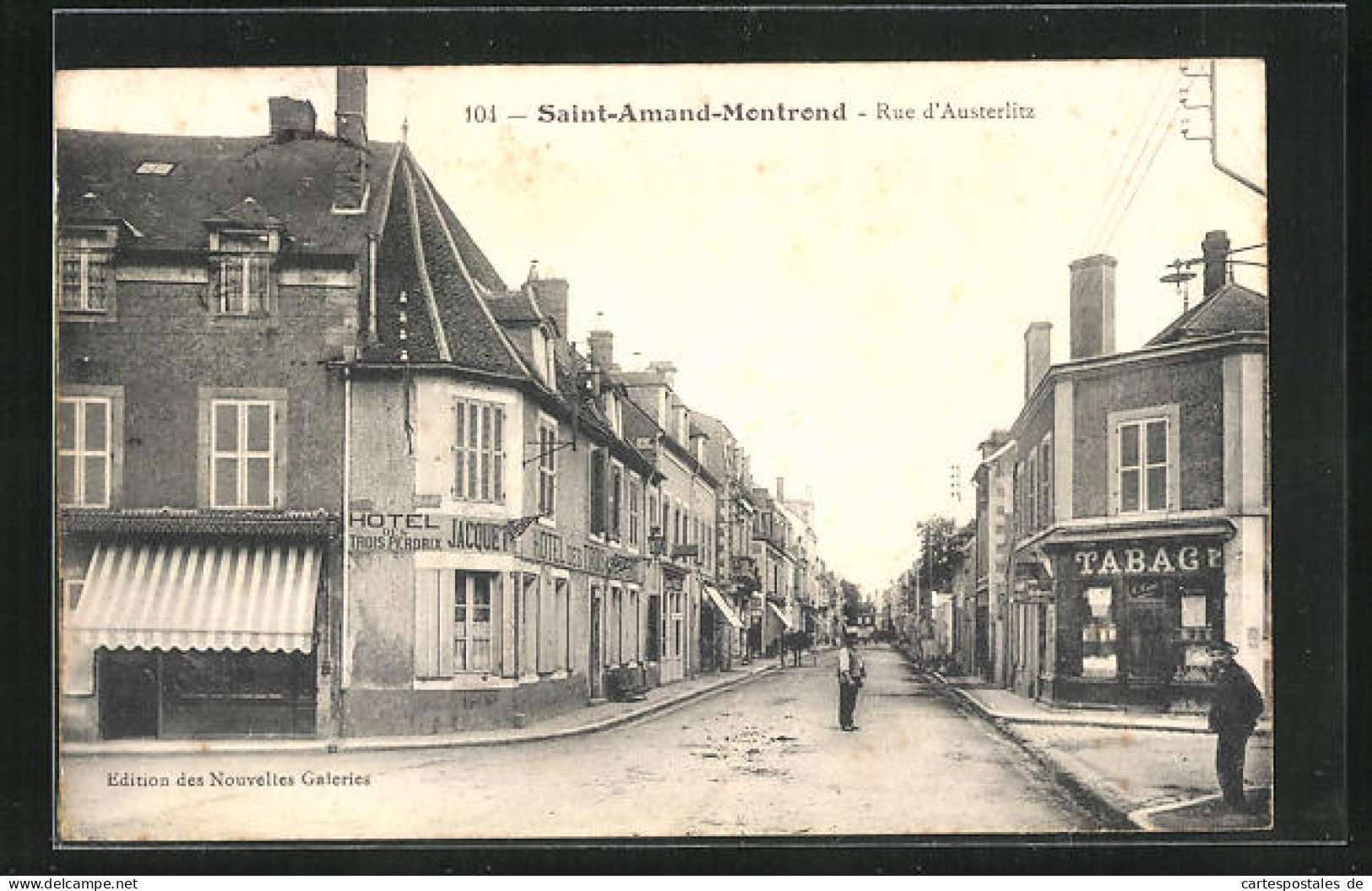 CPA Saint-Amand-Montrond, Rue D'Austerlitz  - Saint-Amand-Montrond