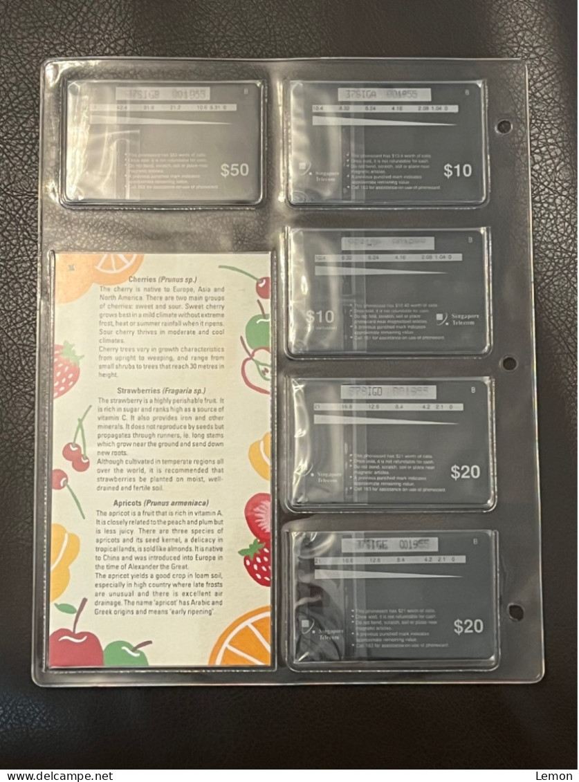 Mint Singapore Telecom Singtel GPT Phonecard In Original Holder, Fruits, Set Of 5 Mint Cards(Include One $50 Card) - Singapour