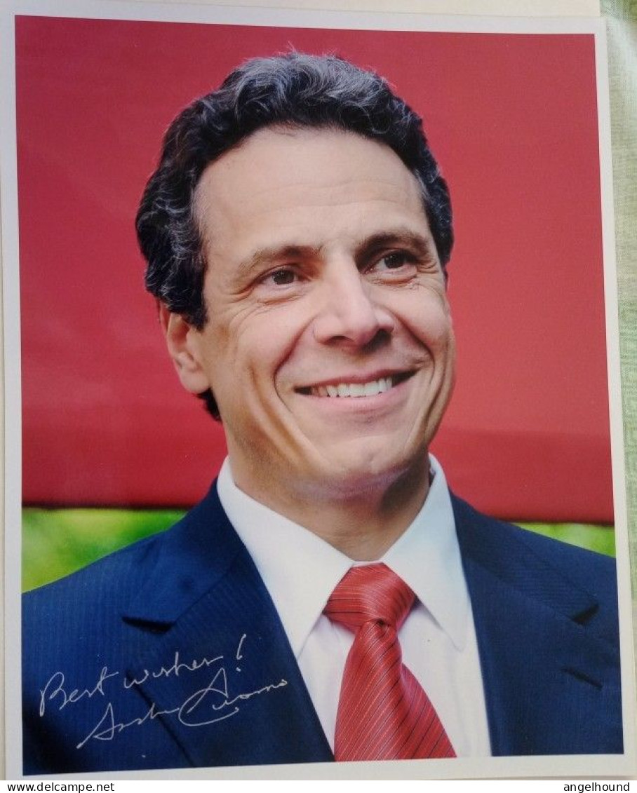 Andrew Cuomo - Former Governor Of New York - Político Y Militar