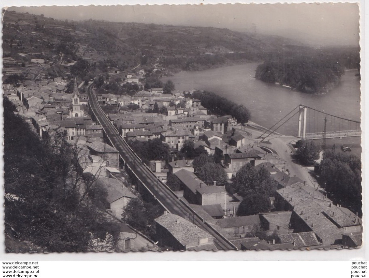 L5-07) SERRIERES (ARDECHE) VUE D ' ENSEMBLE DE LA VILLE ET LE RHONE - ED CELLARD - EN 1954 - ( 2 SCANS ) - Serrières